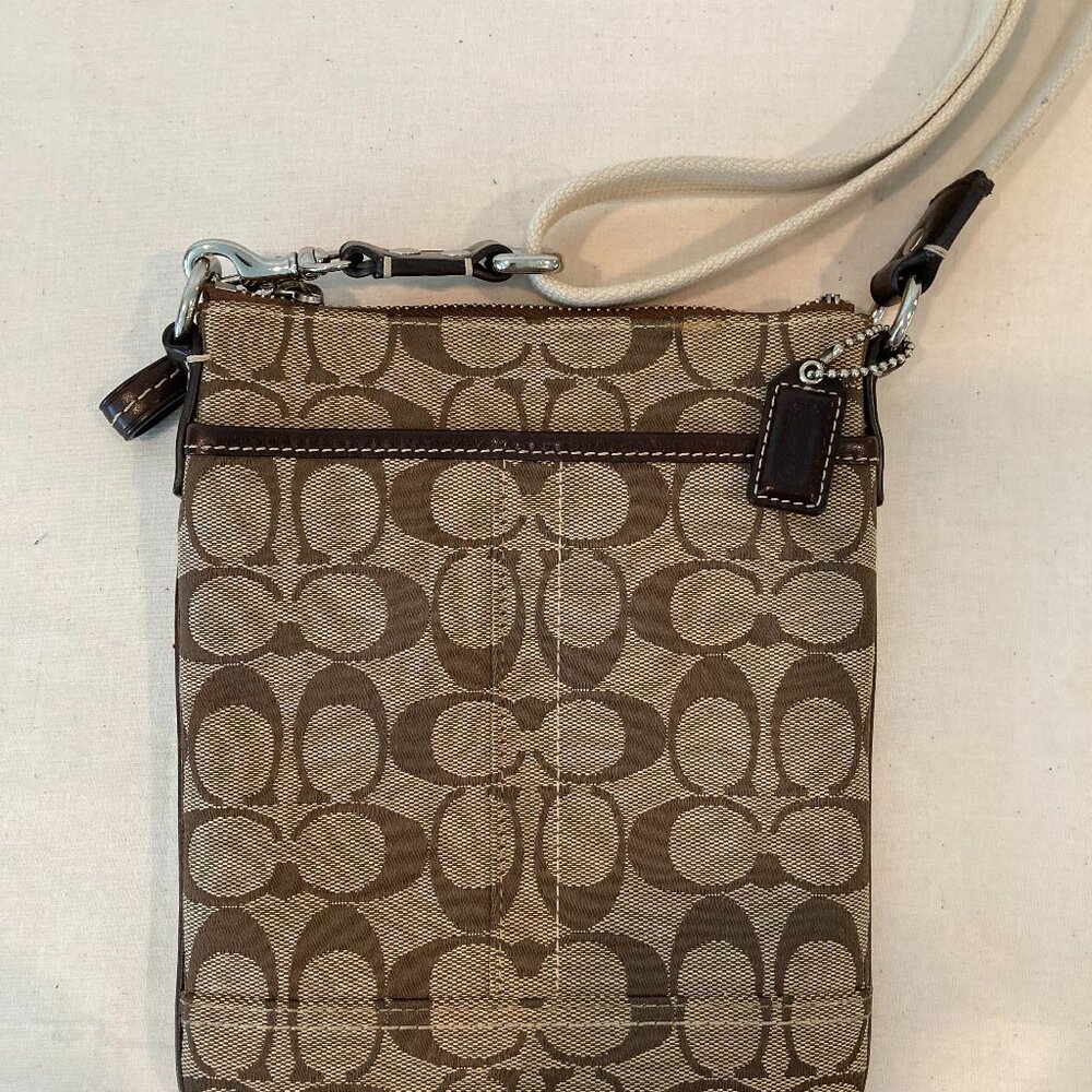 Coach Crossbody Signature Bag
